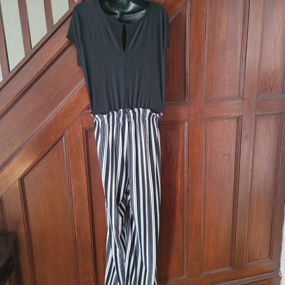 Just Be Black White Striped Wide-Leg Jumpsuit With Belt & Pockets Size L - Picture 4 of 5